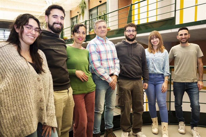 La UPO de Sevilla colabora en un estudio sobre las mutaciones en el gen Gemin5, responsable de la deficiencia de CoQ10. Foto del equipo de investigación.