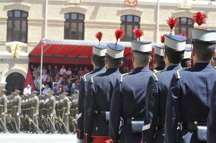 Archivo - Cadetes de la Academia General Militar de Zaragoza.
