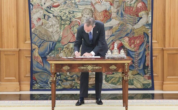 El Rey Felipe VI sanciona la reforma del artículo 49 de la Constitución que acaba con el término 'disminuido'