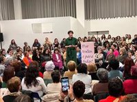 Pontón apela al sufragio feminino y feminista: "No quiero hacer historia por mí, quiero hacerlo por y para todas"