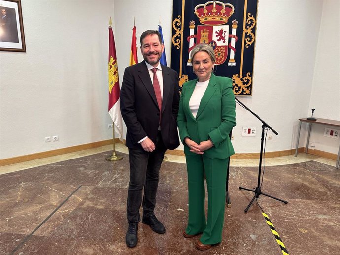 La delegada del Gobierno en C-LM con el subdelegado en Ciudad Real.