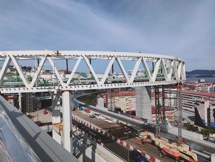 Archivo - Obras del ascensor Halo en Vigo.