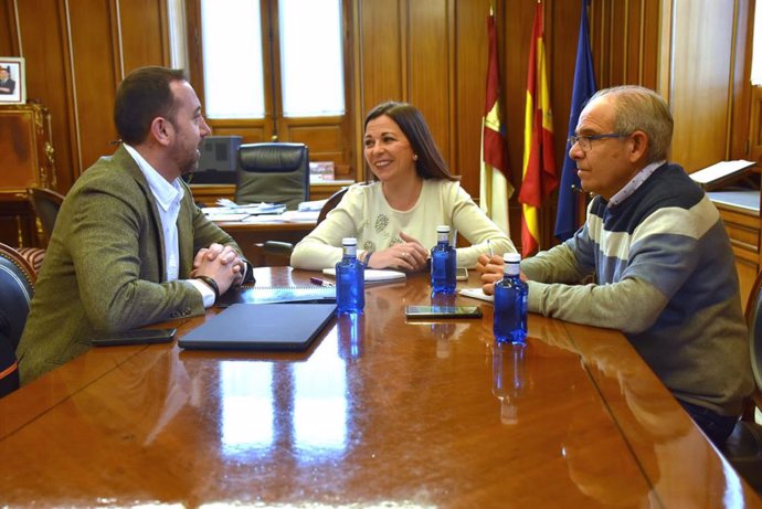 La Diputación de Cuenca y Toro Verde avanzan en el convenio para generar sinergias con el sector turístico a nivel provincial.