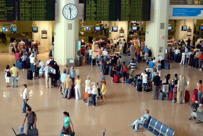 Archivo - Aeropuerto de Mlaga en una imagen de archivo 