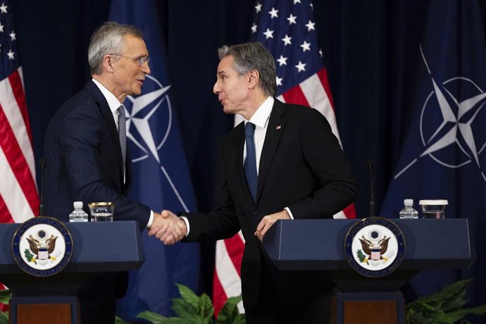 Archivo - El secretario general de la Alianza Atlántica, Jens Stoltenberg, junto al secretario de Estado de Estados Unidos, Antony Blinken