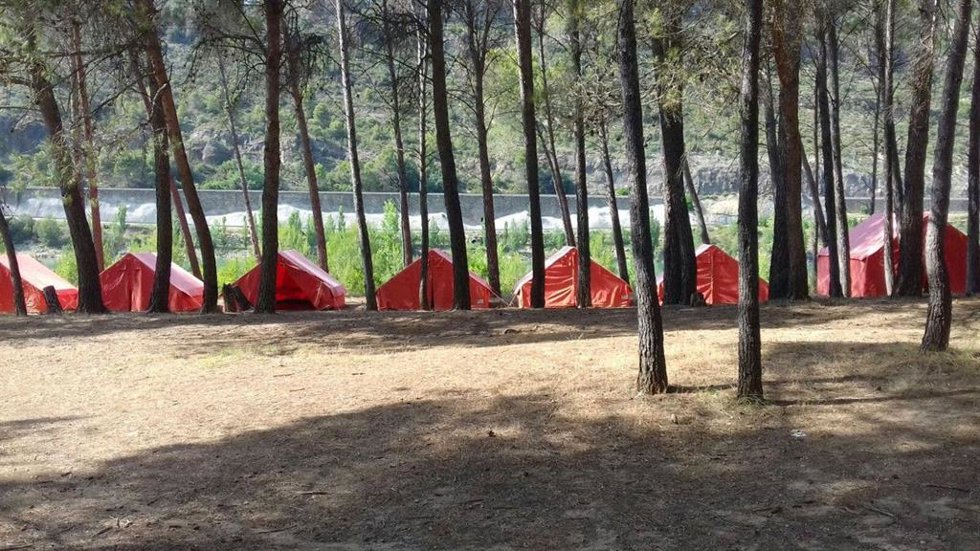 Endesa renueva la cesión a Fundesplai de seis fincas de ocio educativo en la Noguera (Lleida)