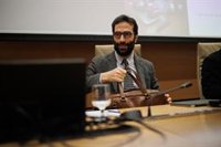 Cuerpo estima que la deuda pública terminará el año 20 puntos por debajo del pico alcanzado en pandemia