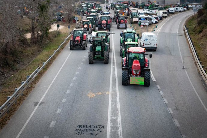Tractores el 6 de febrero en Mediny (Girona), una de las protestas de estos días