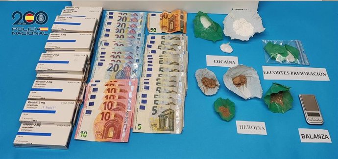 Dinero y droga incautada en una operación de la Policía Nacional en El Puerto de Santa María