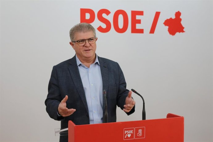 El secretario general del PSOE en la Región de Murcia, Pepe Vélez