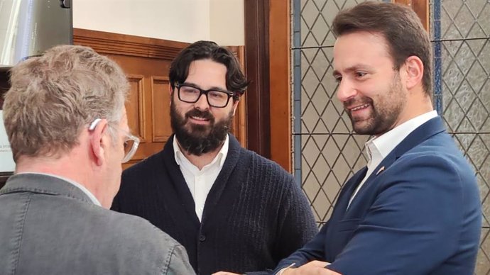 El presidente del PP, Álvaro Quipo, en Llanes.