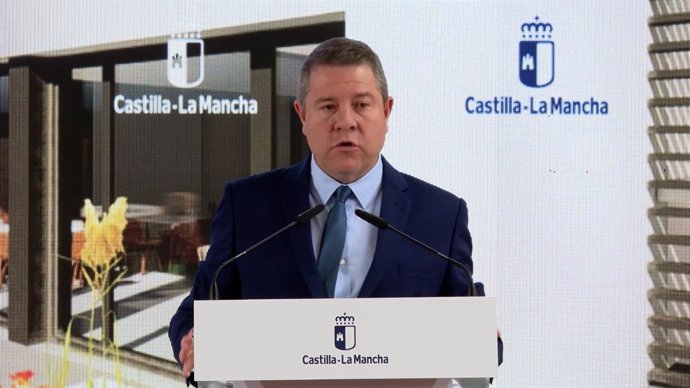 Emiliano García-Page durante su intervención en la inauguración del Centro de Alzheimer de Albacete.