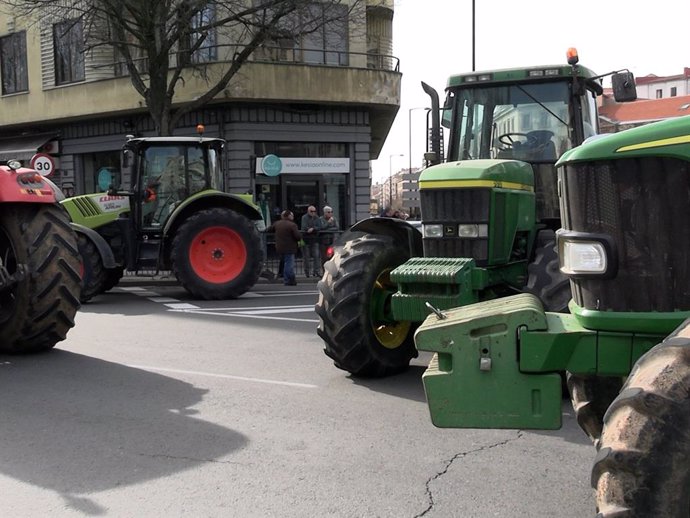 Tractores en una marcha previa en la ciudad de Salamanca