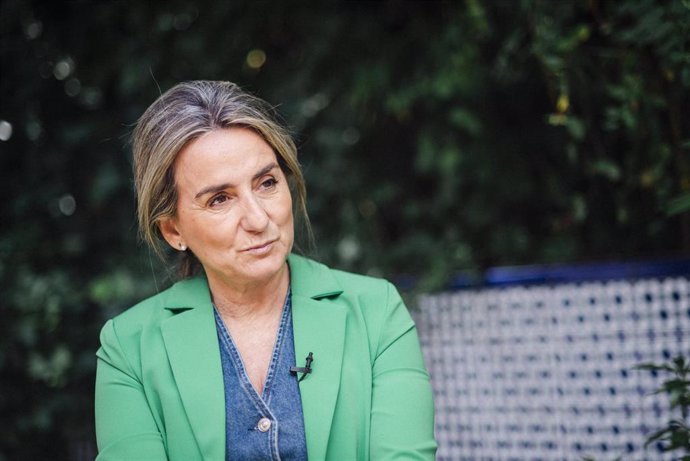 Archivo - La candidata del PSOE a la Alcaldía de Toledo, en entrevista con Europa Press