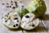 Foto: Conoce la chirimoya, una fruta de invierno con la misma fibra que el kiwi