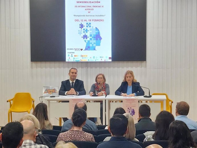 Jornada de sensibilización sobre el síndrome de Asperger-TEA del Servicio Andaluz de Empleo y Asperger Almería