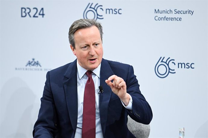 El ministro de Asuntos Exteriores británico, David Cameron