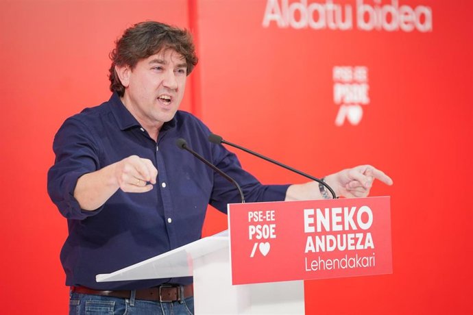 Andueza, en el acto del PSE celebrado este sábado en la capital alavesa