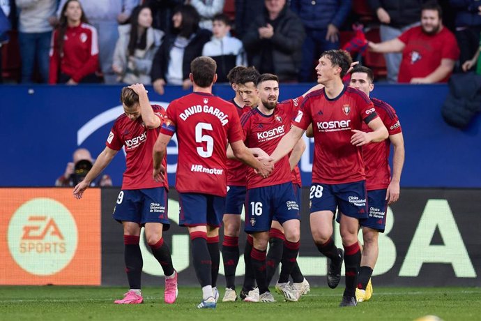 Ante Budimir of CA Osasuna celebrates after scoring goal during the LaLiga EA Sports match between CA Osasuna and Cadiz CF at El Sadar on February 17, 2024, in Pamplona, Spain.