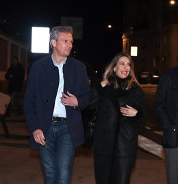 La presidenta de la Junta de Extremadura, María Guardiola, y el presidente de la Xunta de Galicia, Alfonso Rueda