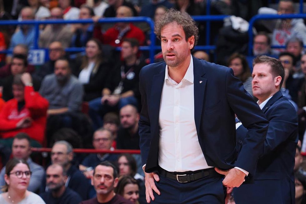 Roger Grimau, entrenador del Bara, durante un partido