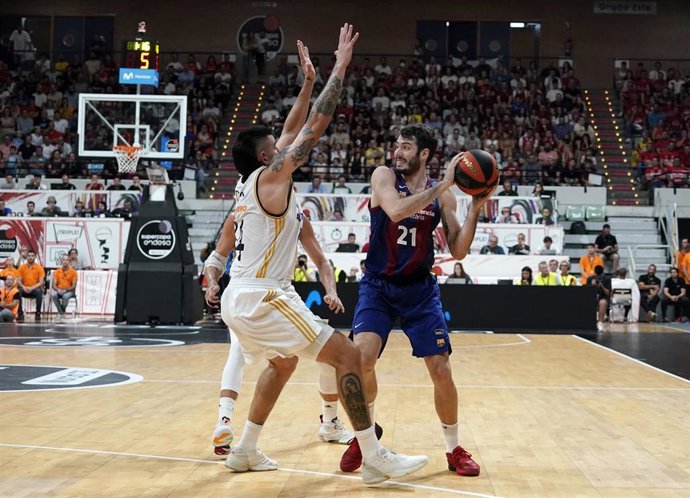 Archivo - Álex Abrines