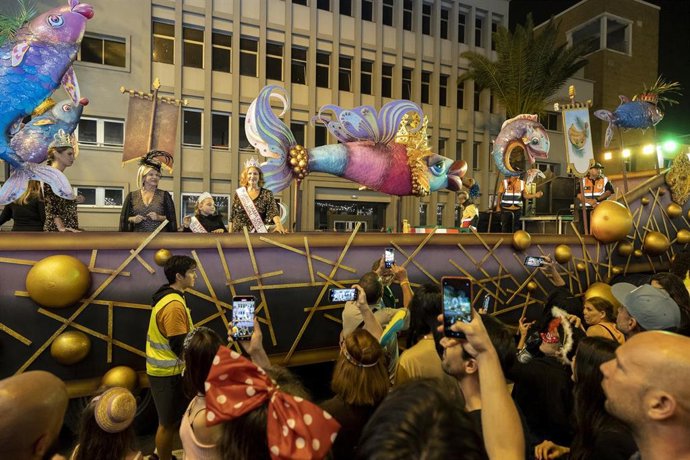 Las Palmas de Gran Canaria despide el Carnaval de 2024 con el Entierro de la Sardina