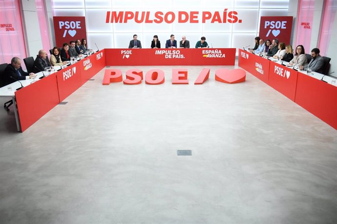 Reunión de la Comisión Ejecutiva Federal del PSOE, en la sede del partido en la calle Ferraz, a 7 de febrero de 2024, en Madrid (España). 