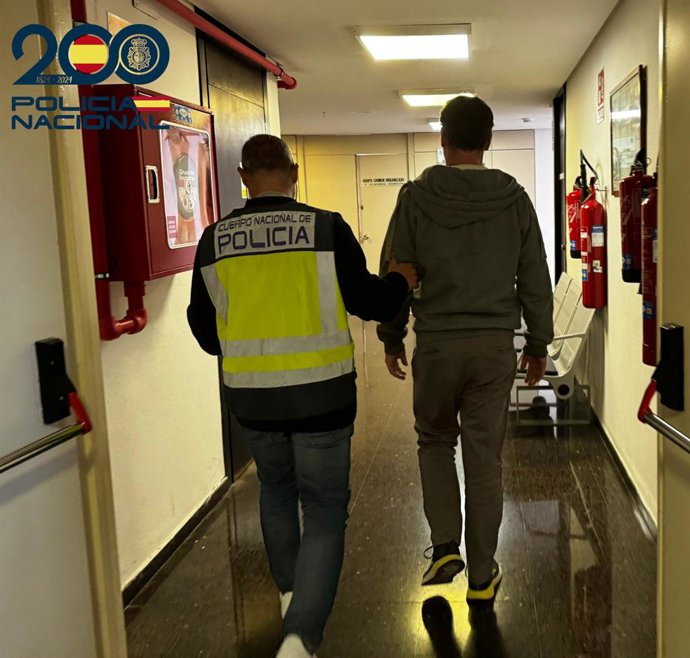 El hombre detenido por incendios en baterías de contenedores.