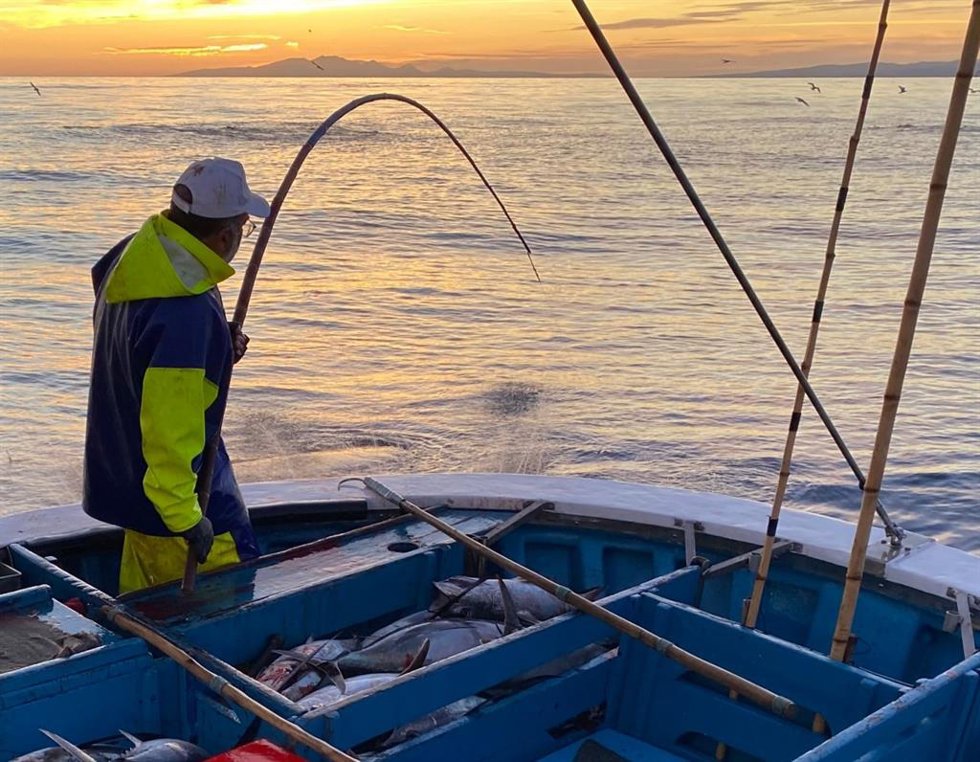 Imagen de recurso de un pescador