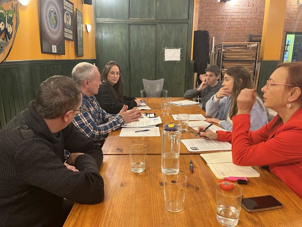 Reunión de Sumar con Ekologistak Martxan