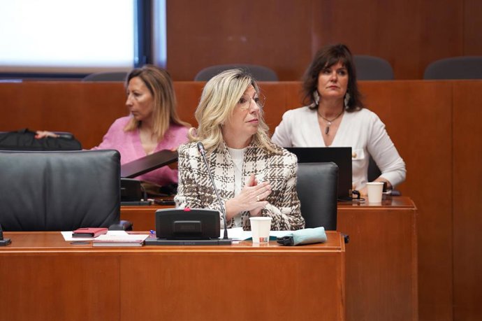 La portavoz de Hacienda del PP en la Cortes de Aragón, Blanca Puyuelo.