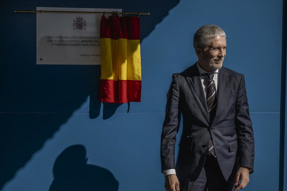 El ministro del Interior, Fernando Grande Marlaska, durante la inauguración de la comisaría de Policía Nacional en Calatayud, Zaragoza