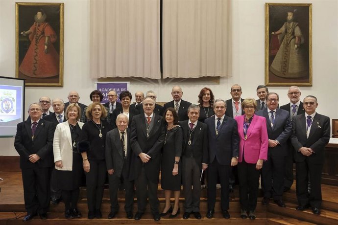 Acto de toma de posesión de José Martínez Lanao en las Escuelas Mayores de la USAL