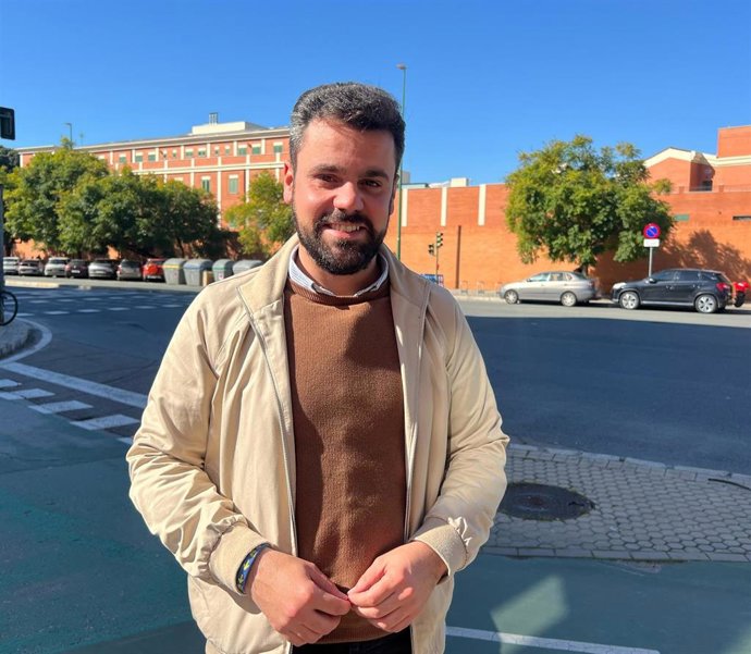 El secretario general del PP de Sevilla y parlamentario andaluz, José Ricardo García,