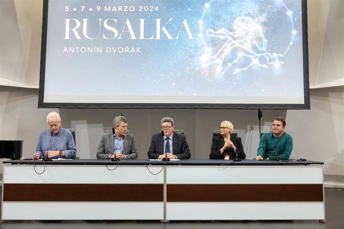 Presentación de la ópera 'Rusalka', de Antonín Dvorák, que subirá al escenario de la Sala Sinfónica los días 5, 7 y 9 de marzo a las 19.30 horas.