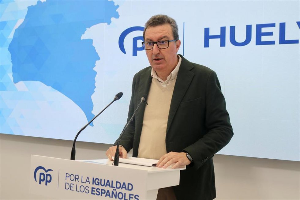 El presiente del PP de Huelva, Manuel Andrés González.
