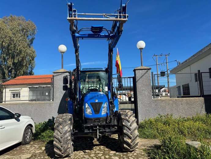 Imagen de archivo de tractor en las protestas agrícolas en Extremadura