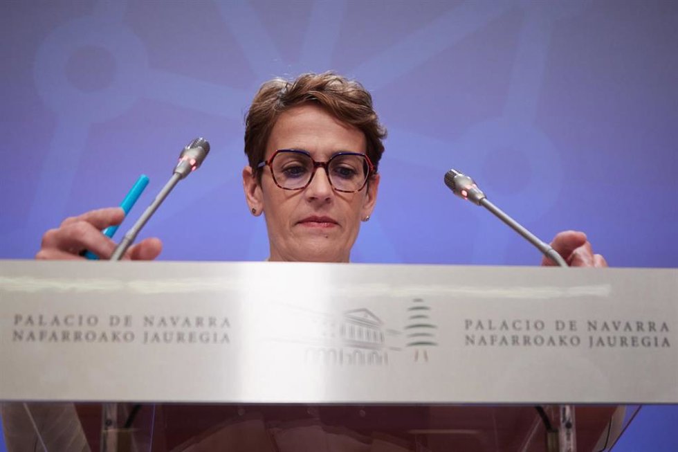 La presidenta del Gobierno de Navarra, María Chivite, comparece para valorar la sentencia del Tribunal Supremio que anula el traspaso de la competencia de tráfico a la Comunidad foral.