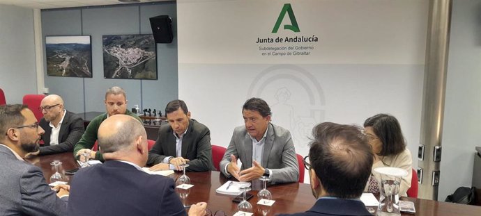 Reunión de la Junta con la Asociación de Empresas de Servicios de la Bahía de Algeciras.