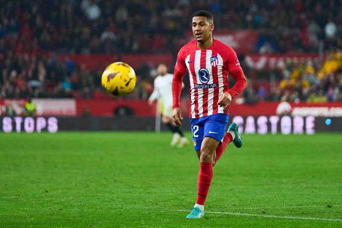 Samuel Lino of Atletico de Madrid in action during the Spanish league, LaLiga EA Sports, football match played between Sevilla FC and Atletico de Madrid at Ramon Sanchez-Pizjuan stadium on February 11, 2024, in Sevilla, Spain.