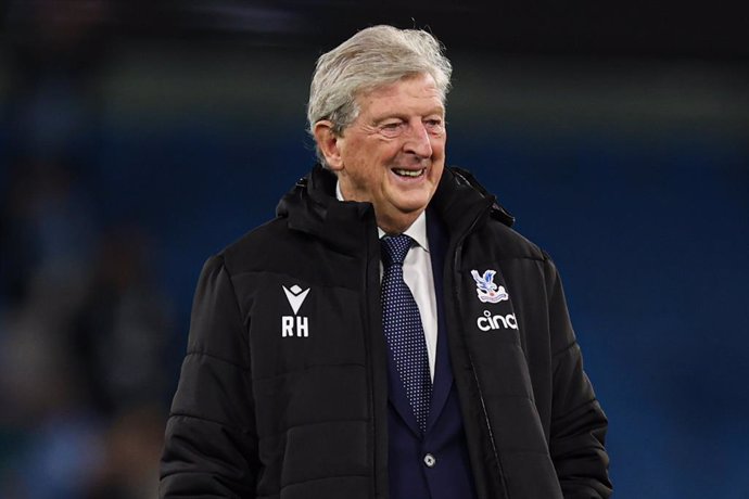 Archivo - Crystal Palace Manager Roy Hodgson during the English championship Premier League football match between Manchester City and Crystal Palace on 16 December 2023 at the Etihad Stadium in Manchester, England - Photo Paul Phelan / ProSportsImages / 