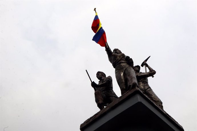 February 4, 2024, Valencia, Carabobo, Venezuela: Februry 04, 2024. Monument to the heroes of Canaima, to those who died during the failed coup attempt led by Hugo Chavez in Venezuela on February 4, 1992. In the city of Valencia, Carabobo state. Photo: Jua