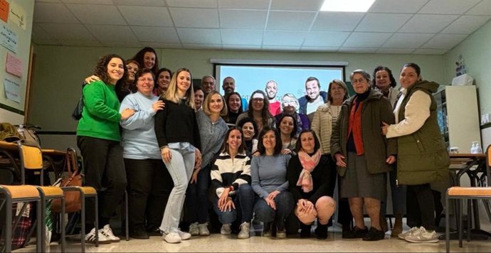 Participantes en la formación sobre educación emocional para el profesorado en el Área Sanitaria Sur de Córdoba.