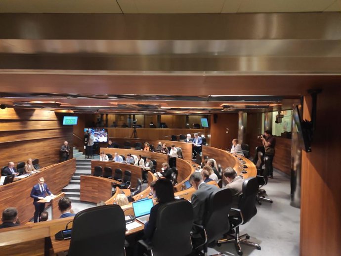 Pleno de la Junta General del Principado de Asturias