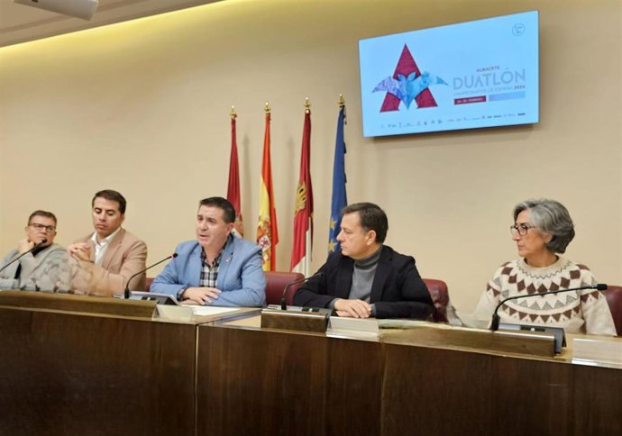 Presentación del Campeonato de España de Duatlón por Clubes y por Relevos Mixtos.