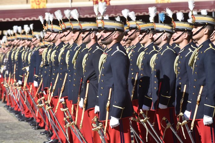 Militares durante la ceremonia militar por el CXLII Aniversario de la Academia General Militar.