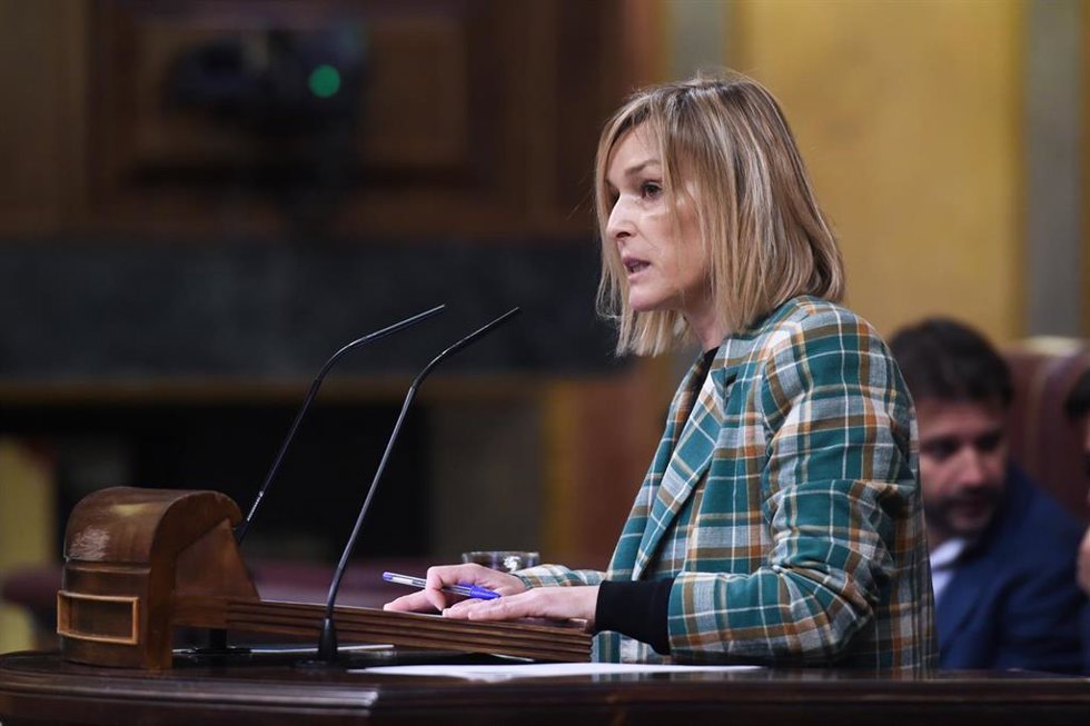 Archivo - La diputada del PNV Idoia Sagastizabal interviene durante una sesión plenaria en el Congreso de los Diputados, a 23 de febrero de 2023, en Madrid (España). 
