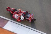 Foto: Bagnaia vuela en Losail en el cierre de la pretemporada de MotoGP