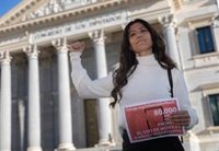 La profesora que pide prohibir móviles en la escuela asegura que los partidos están trabajando para implementar medidas